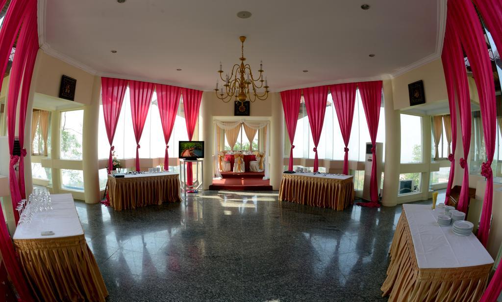 Mount Pleasant Hotel Oattara Thiri Eksteriør bilde